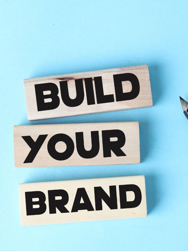 Read more about the article Powerful Tips for Building Your Personal Brand Through Speaking